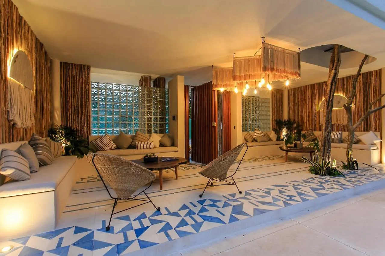 Charming Nature-Inspired Condos With Sultry Surroundings By Stella Rentals Τουλούμ