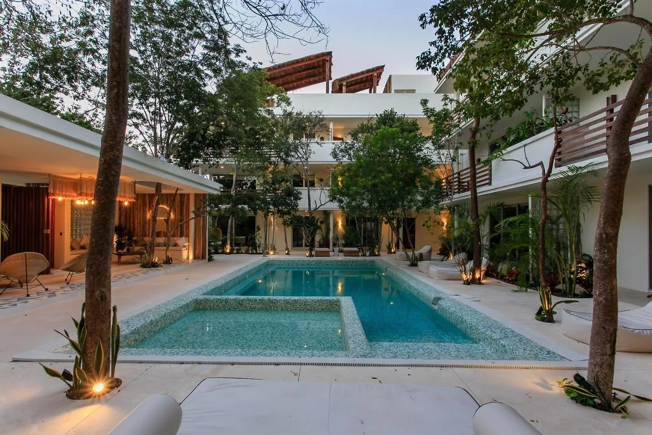 Charming Nature-Inspired Condos With Sultry Surroundings By Stella Rentals Τουλούμ Μεξικό